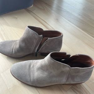 Sam Elelman booties